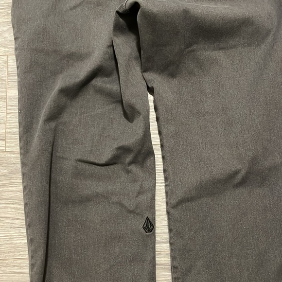 Boys Volcom Frickin Modern Stretch Pant size waist 29 length 28 length gray - Picture 6 of 9